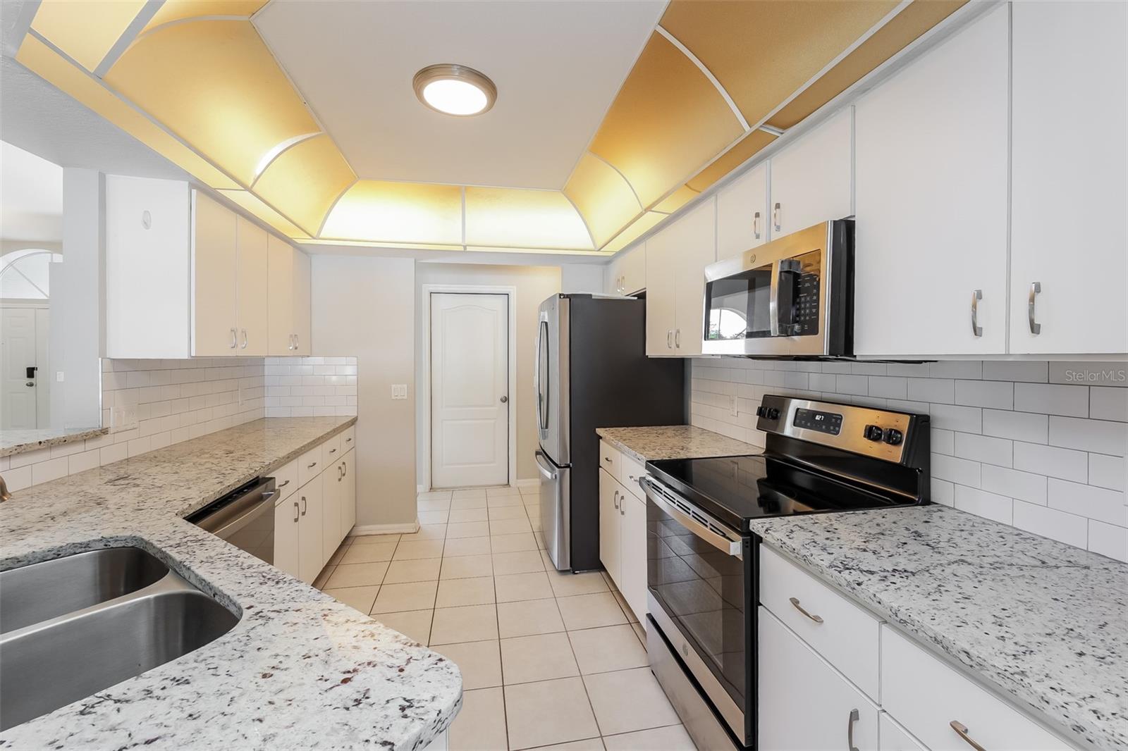 1090 YARMOUTH ST, PORT CHARLOTTE, FL, 33952