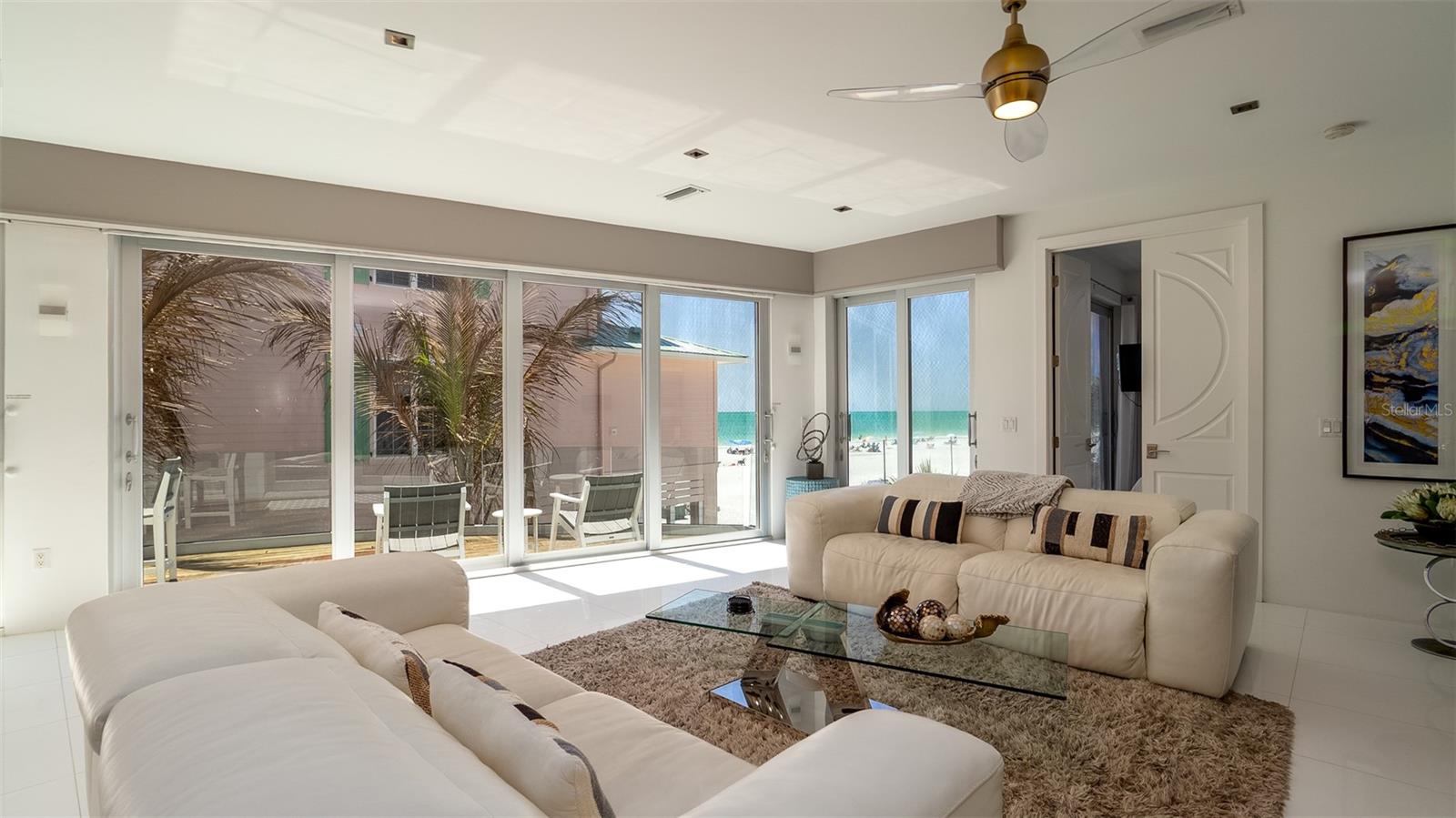 A4615677 Property Photo