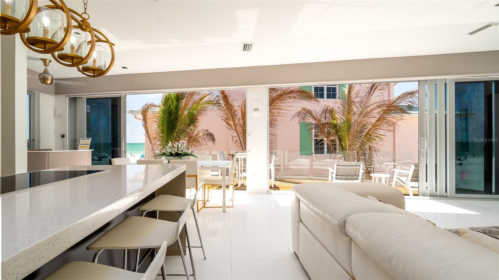 A4615677 Property Photo