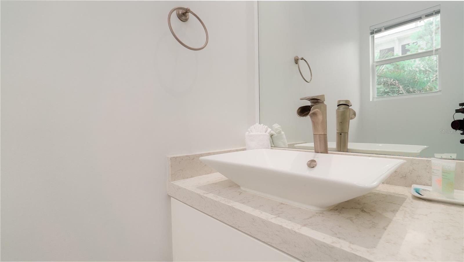 A4615677 Property Photo