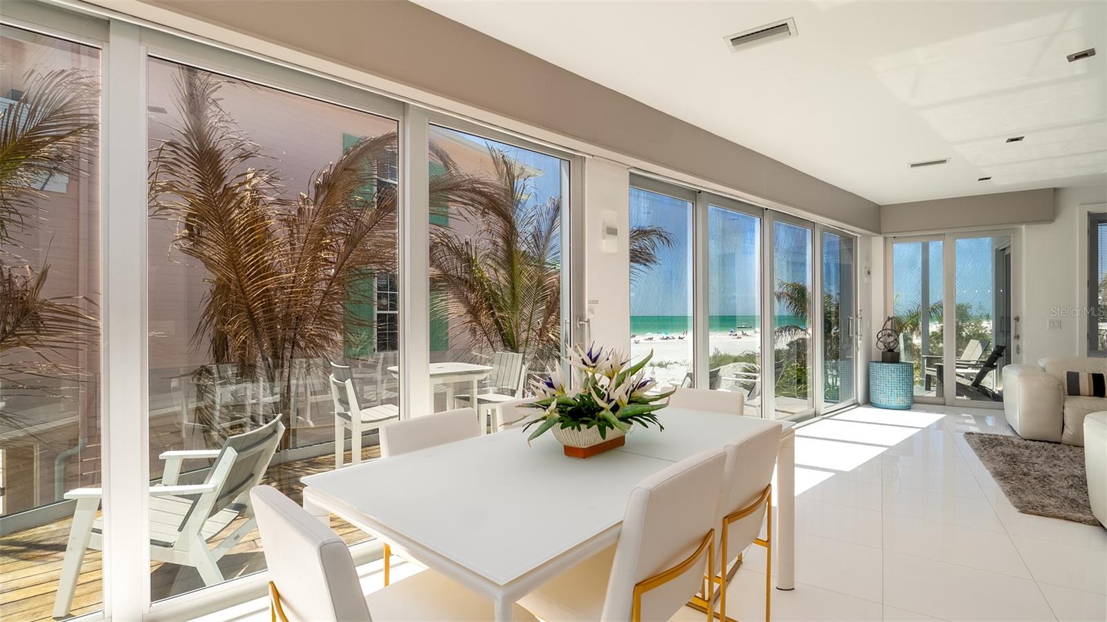 A4615677 Property Photo