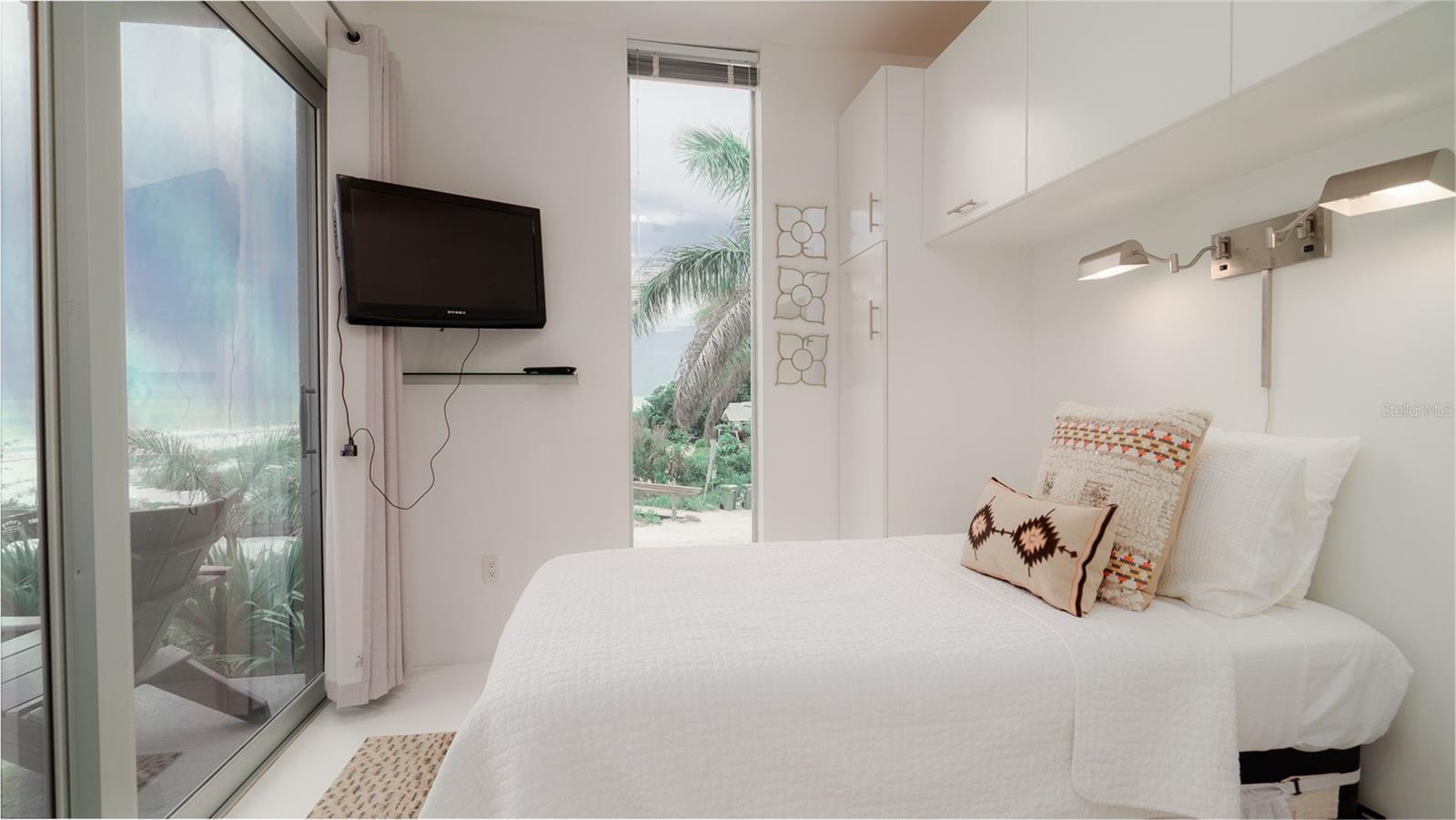 A4615677 Property Photo