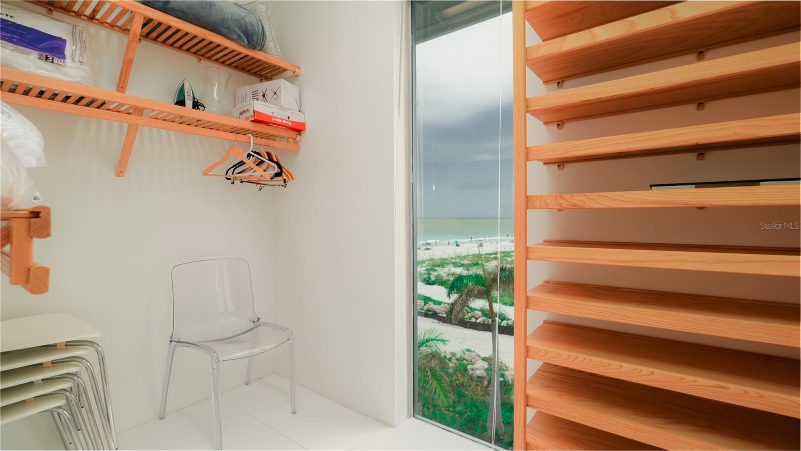 A4615677 Property Photo