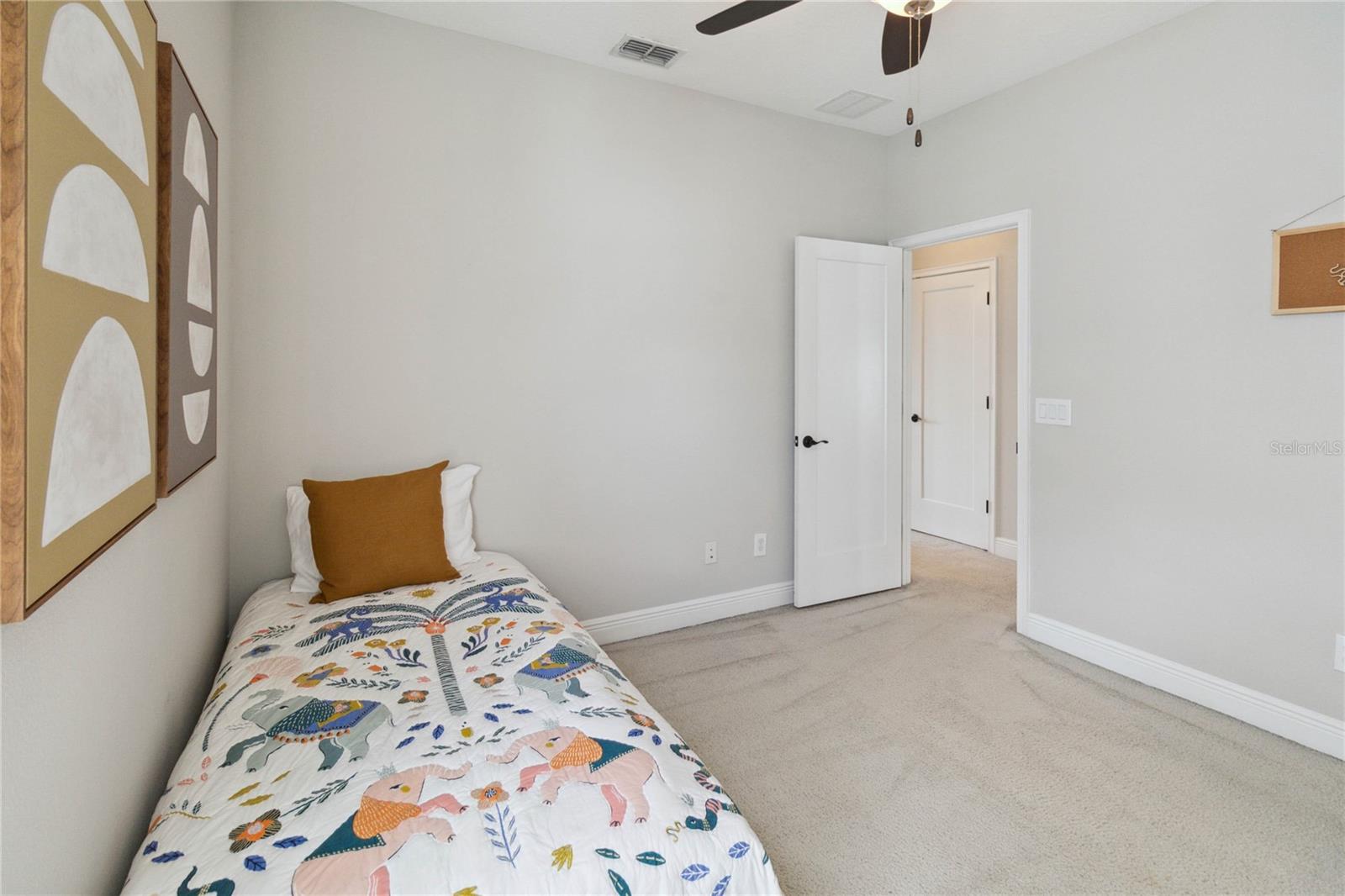 8273 NEMOURS PKWY, ORLANDO, FL, 32827