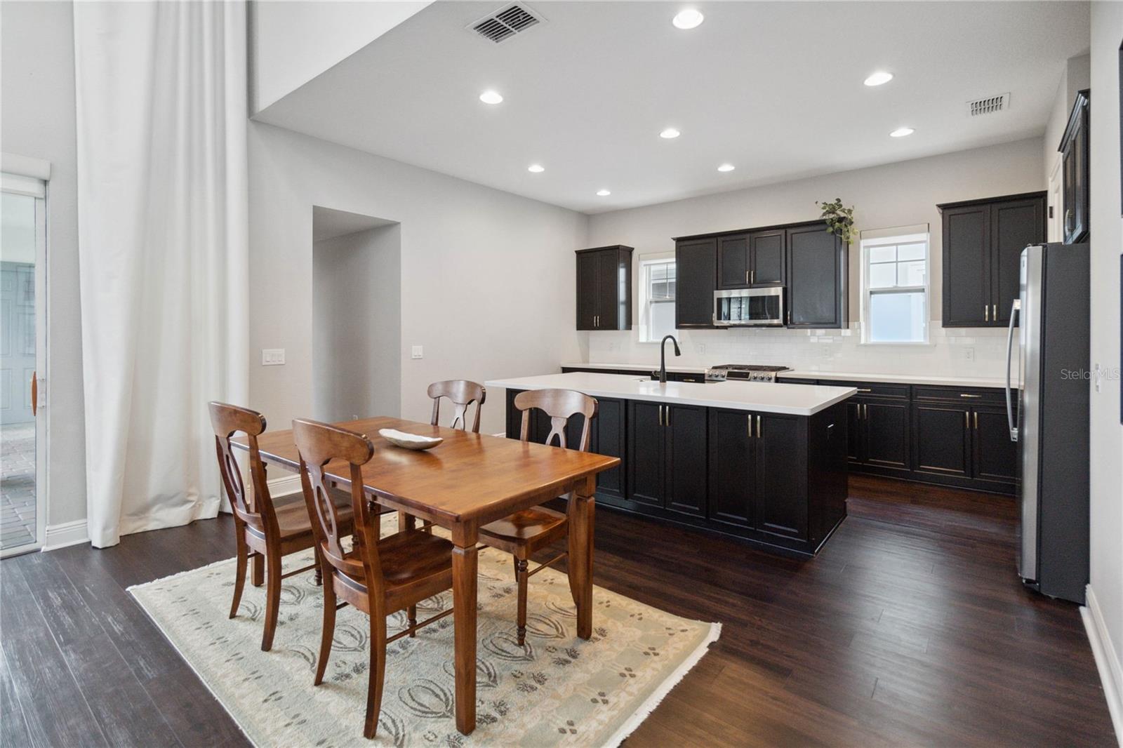 8273 NEMOURS PKWY, ORLANDO, FL, 32827