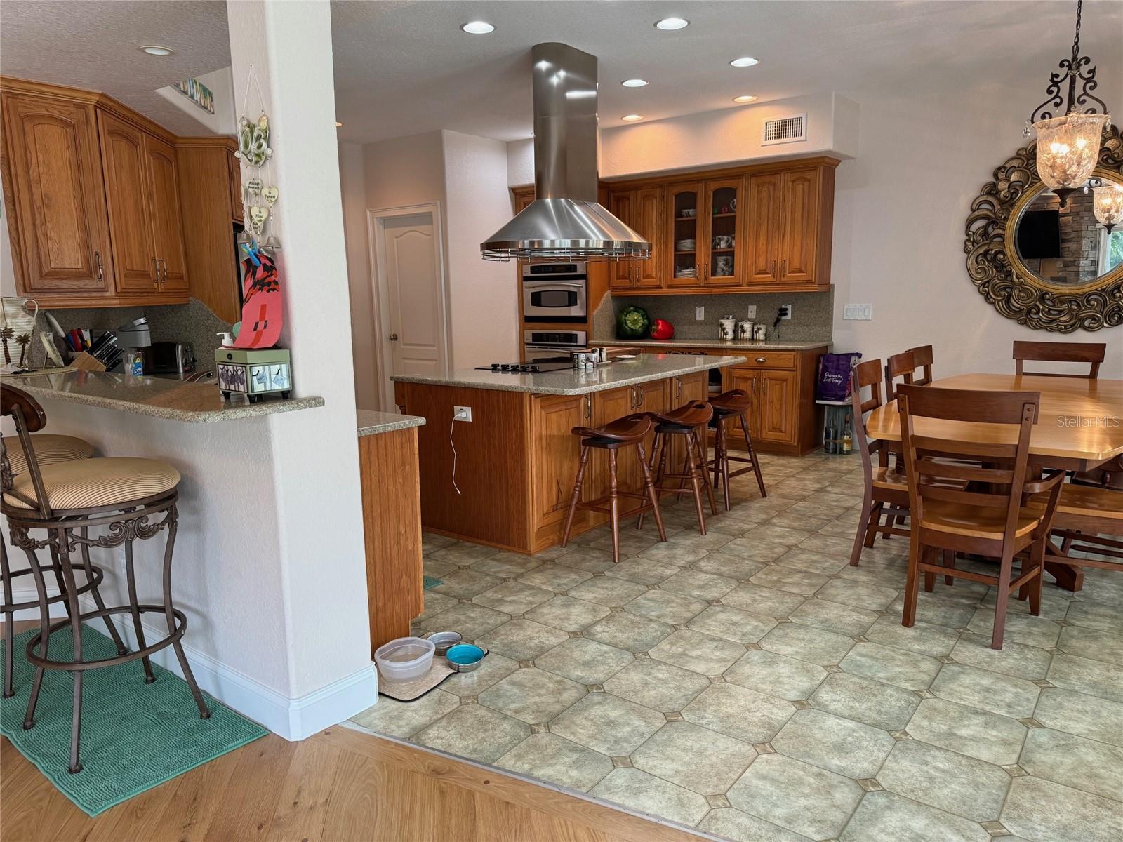 56633 OTTER RD, ASTOR, FL, 32102