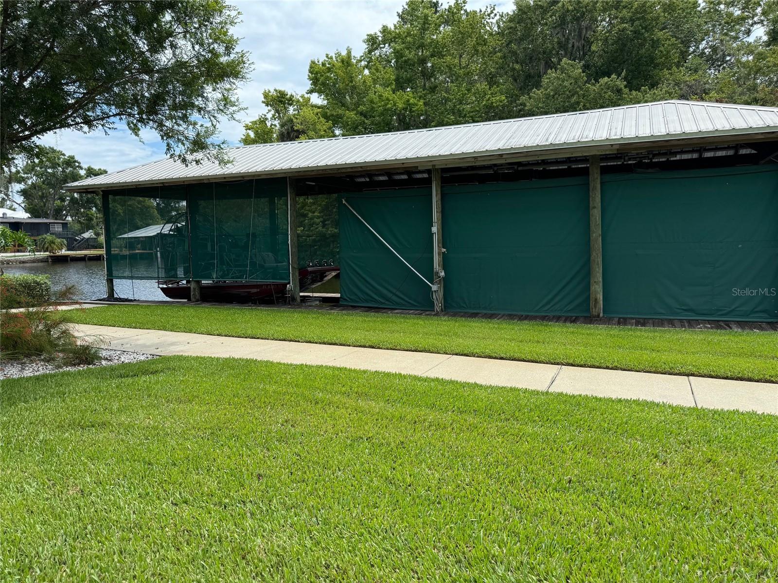 56633 OTTER RD, ASTOR, FL, 32102
