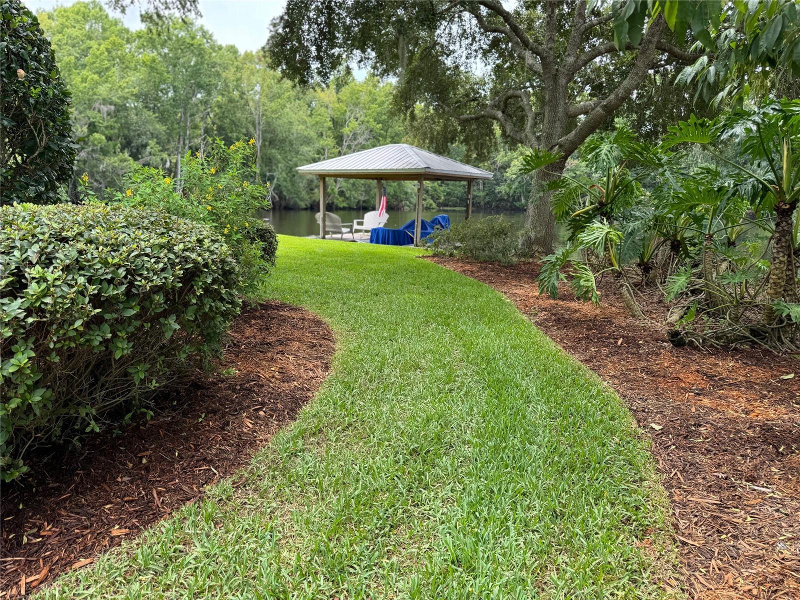 56633 OTTER RD, ASTOR, FL, 32102