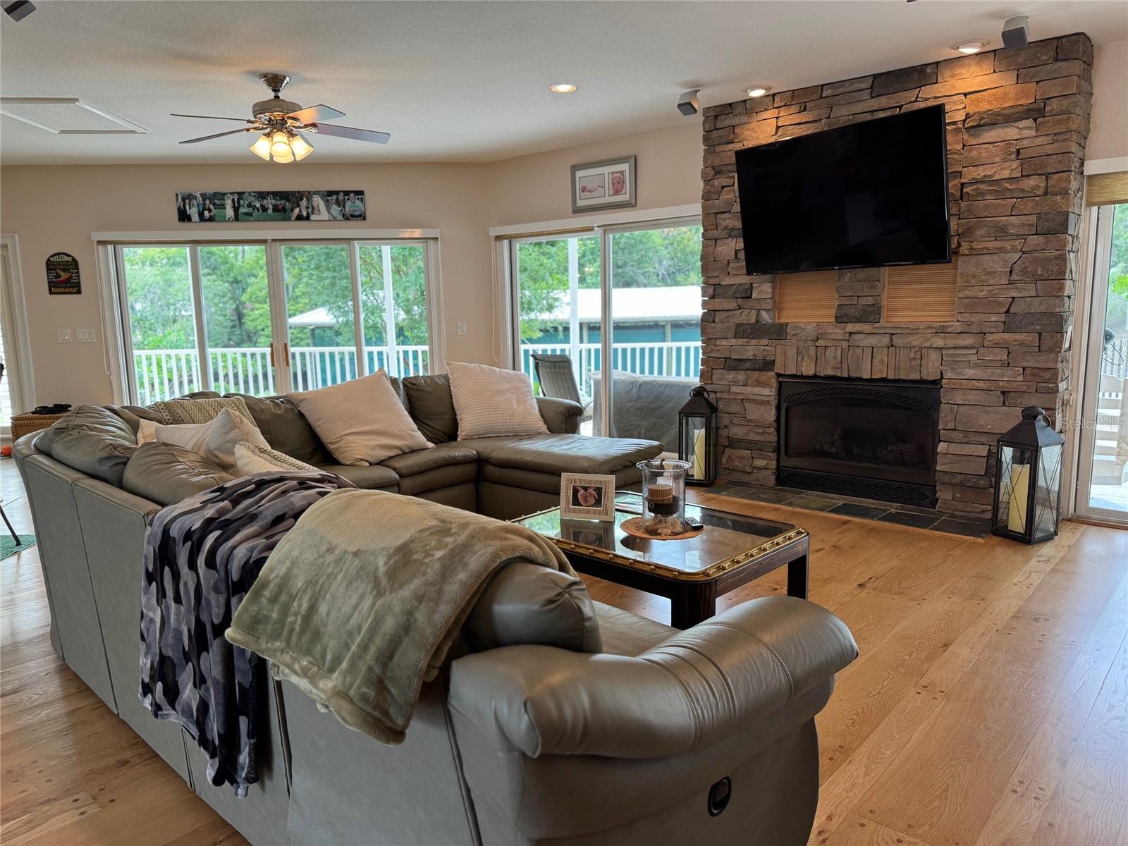56633 OTTER RD, ASTOR, FL, 32102