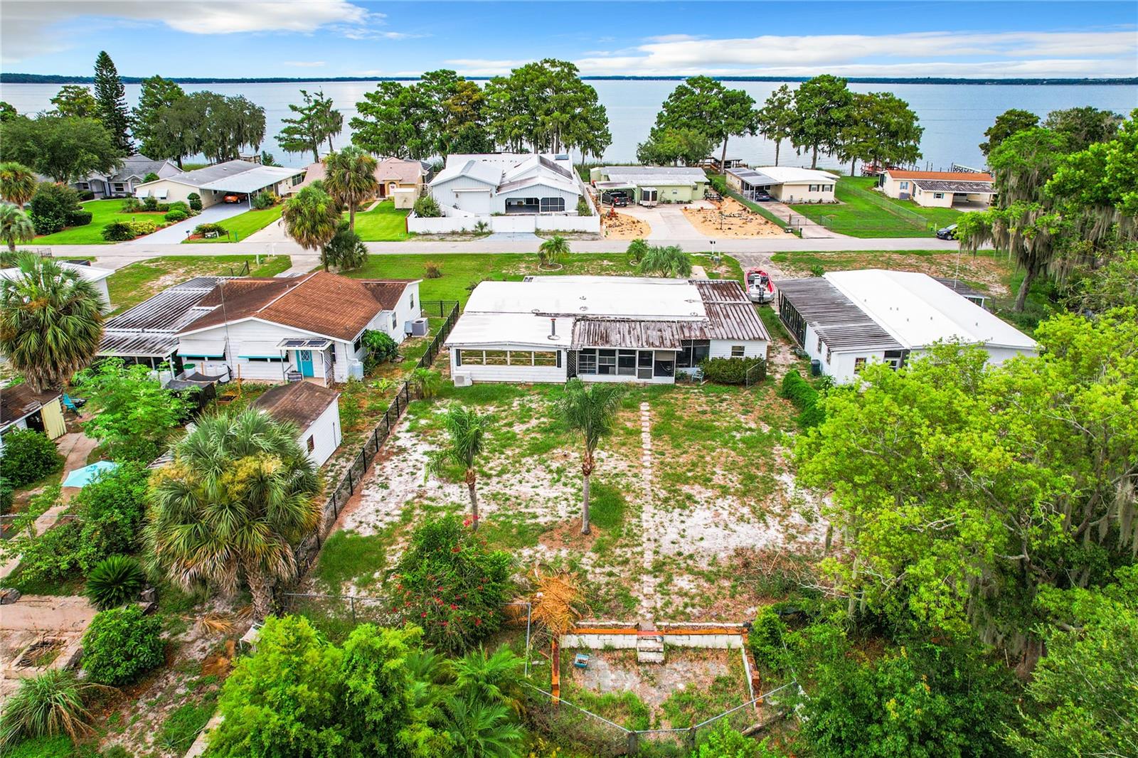 34035 LINDA LN, LEESBURG, FL, 34788