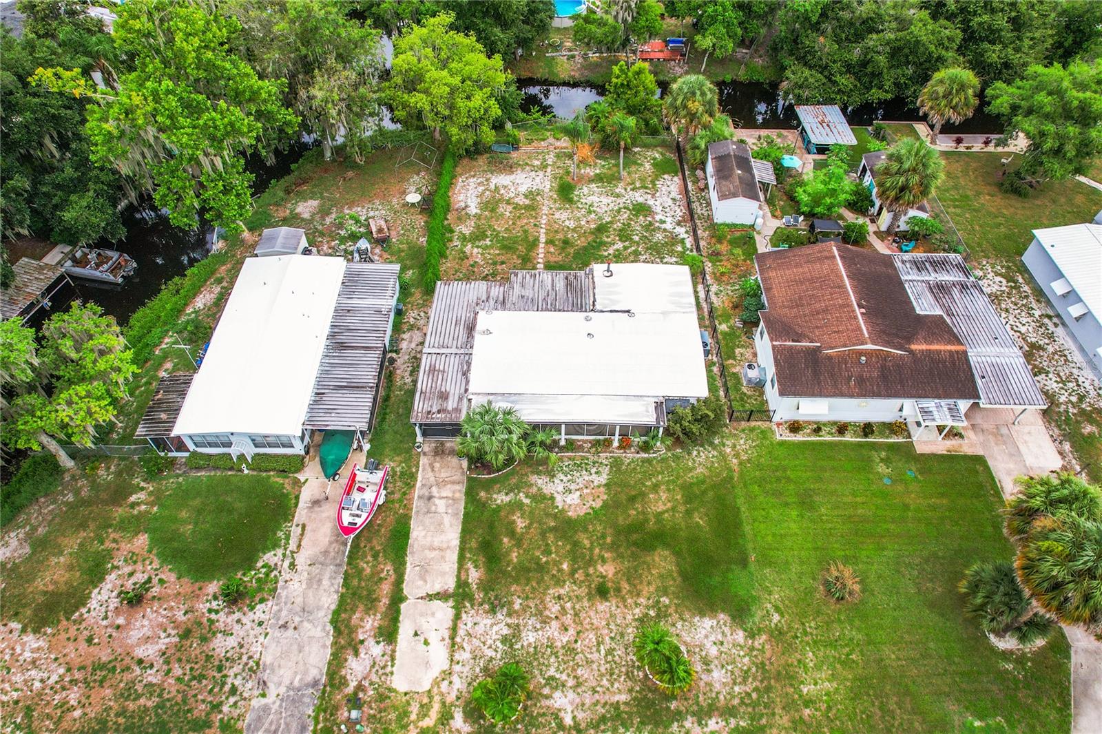 34035 LINDA LN, LEESBURG, FL, 34788