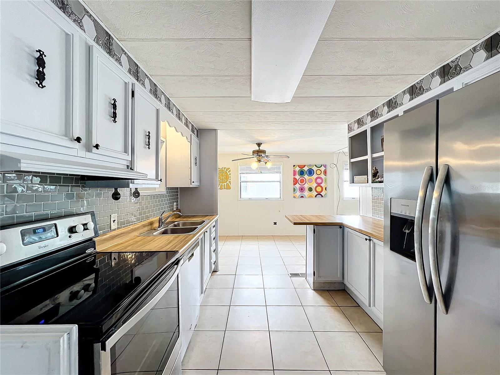 34035 LINDA LN, LEESBURG, FL, 34788