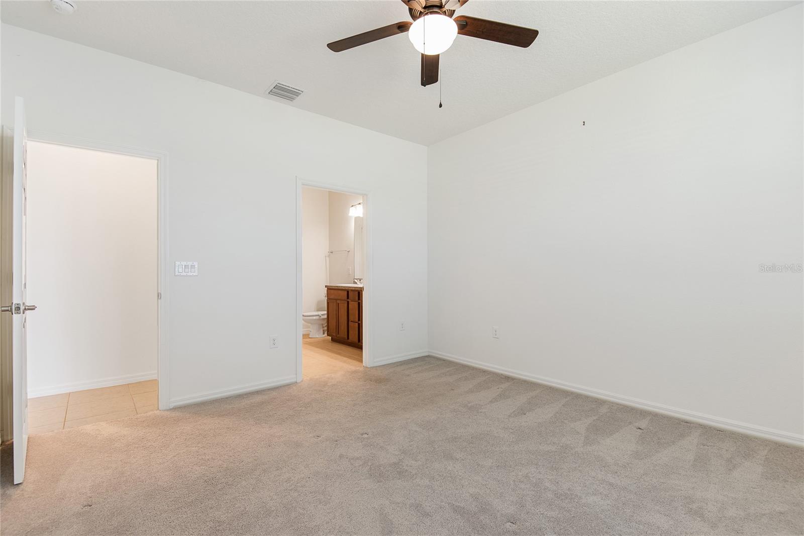 3 OAKLEAF WAY, PALM COAST, FL, 32137