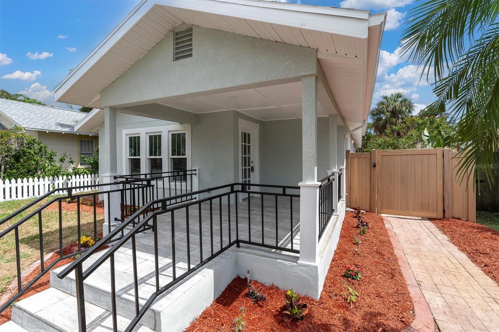 2328 DARTMOUTH AVE N, ST PETERSBURG, FL, 33713