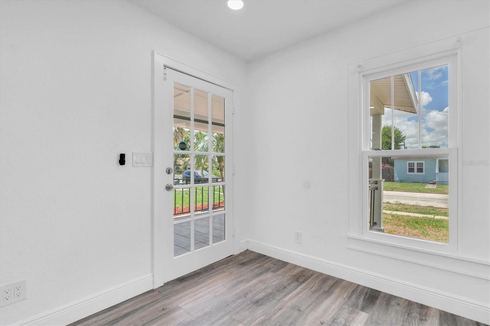 2328 DARTMOUTH AVE N, ST PETERSBURG, FL, 33713