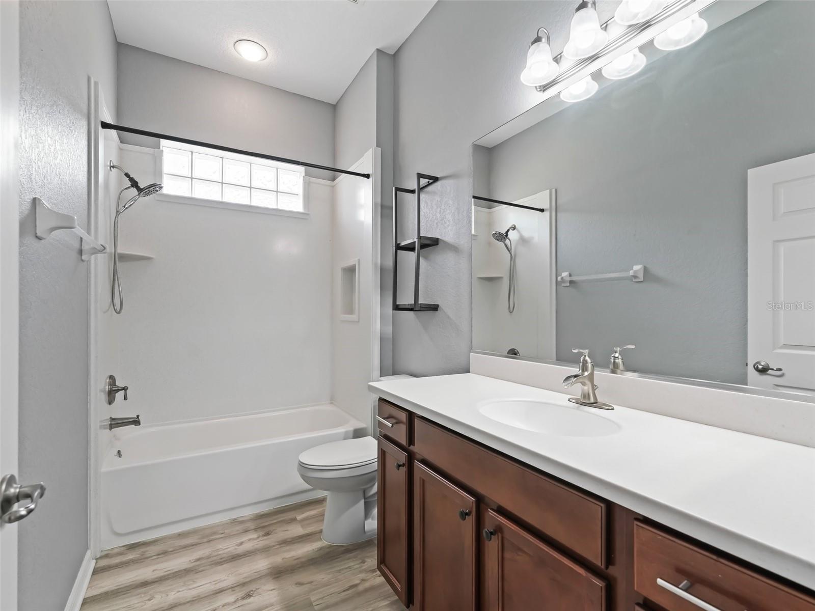5068 NEPTUNE CIR, OXFORD, FL, 34484