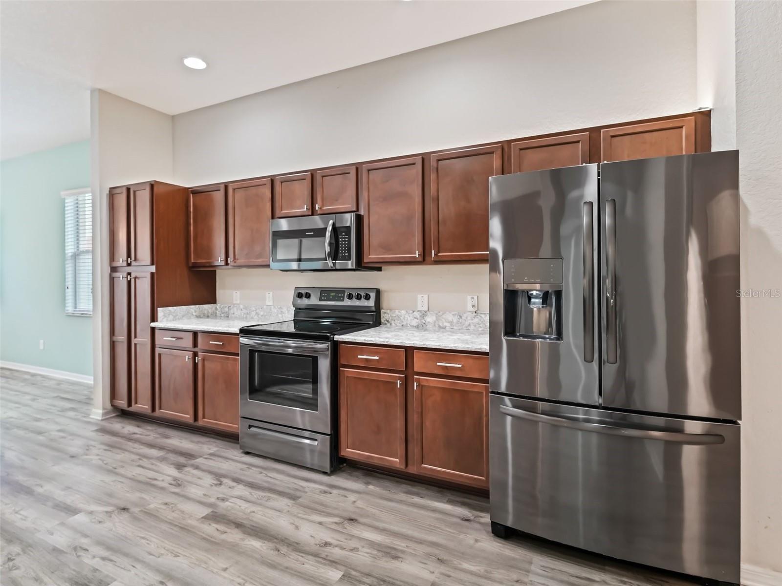 5068 NEPTUNE CIR, OXFORD, FL, 34484