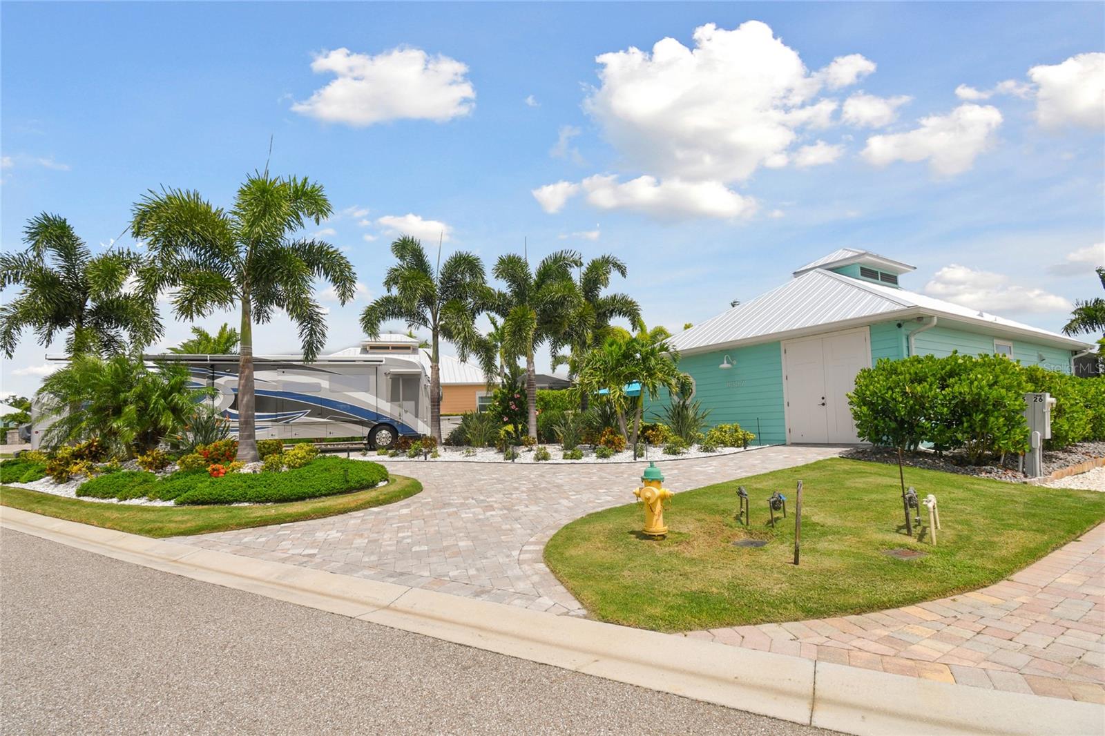 8337 SW SAND CRANE CIR, ARCADIA, FL, 34269