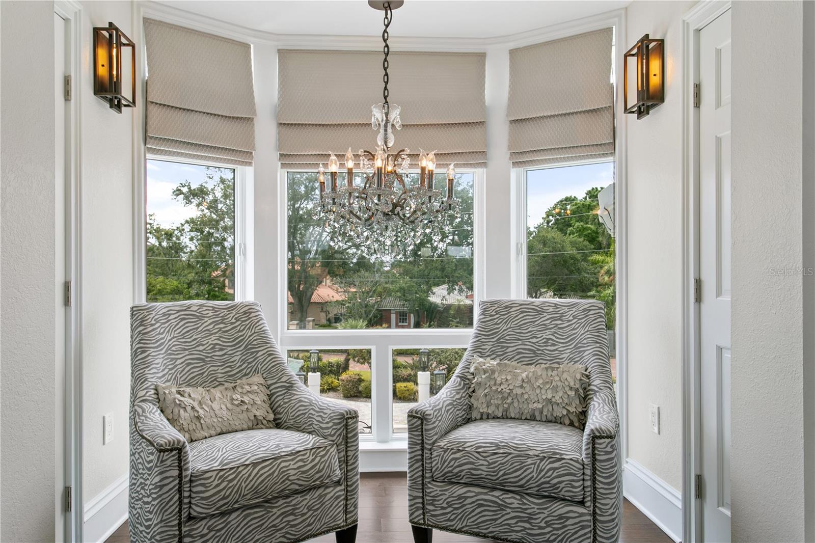 U8248639 Property Photo