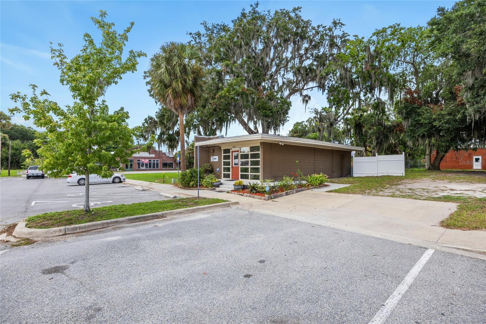 203 LAUREL ST, PALATKA, FL, 32177