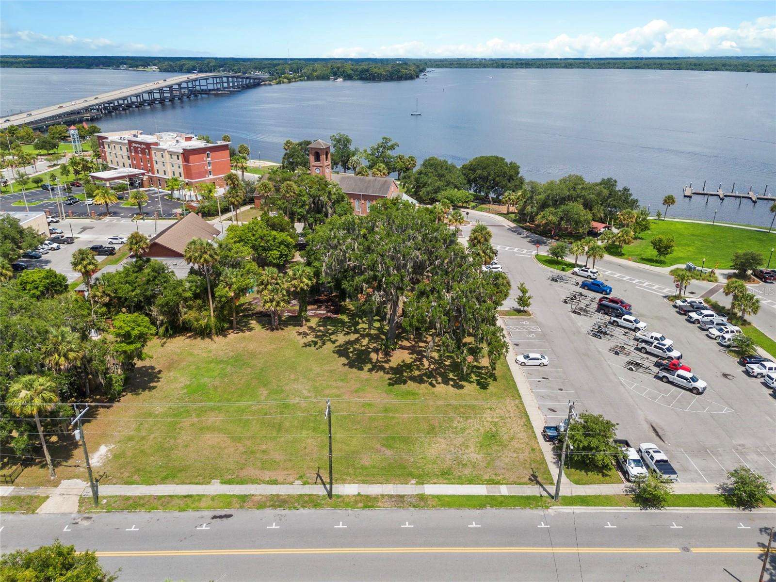 203 LAUREL ST, PALATKA, FL, 32177
