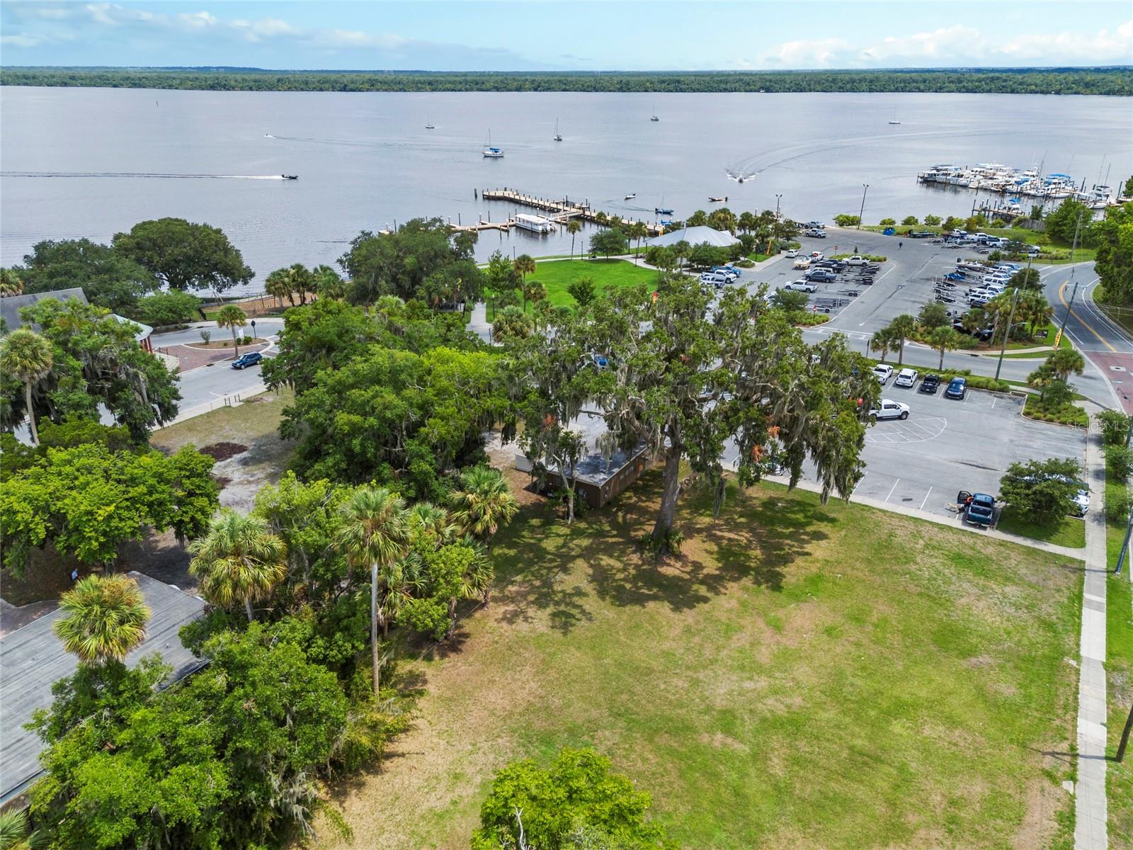 203 LAUREL ST, PALATKA, FL, 32177