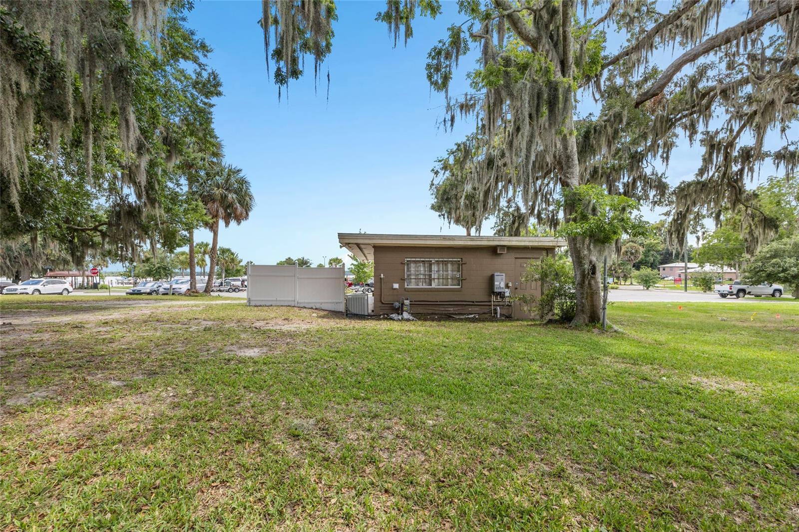 203 LAUREL ST, PALATKA, FL, 32177