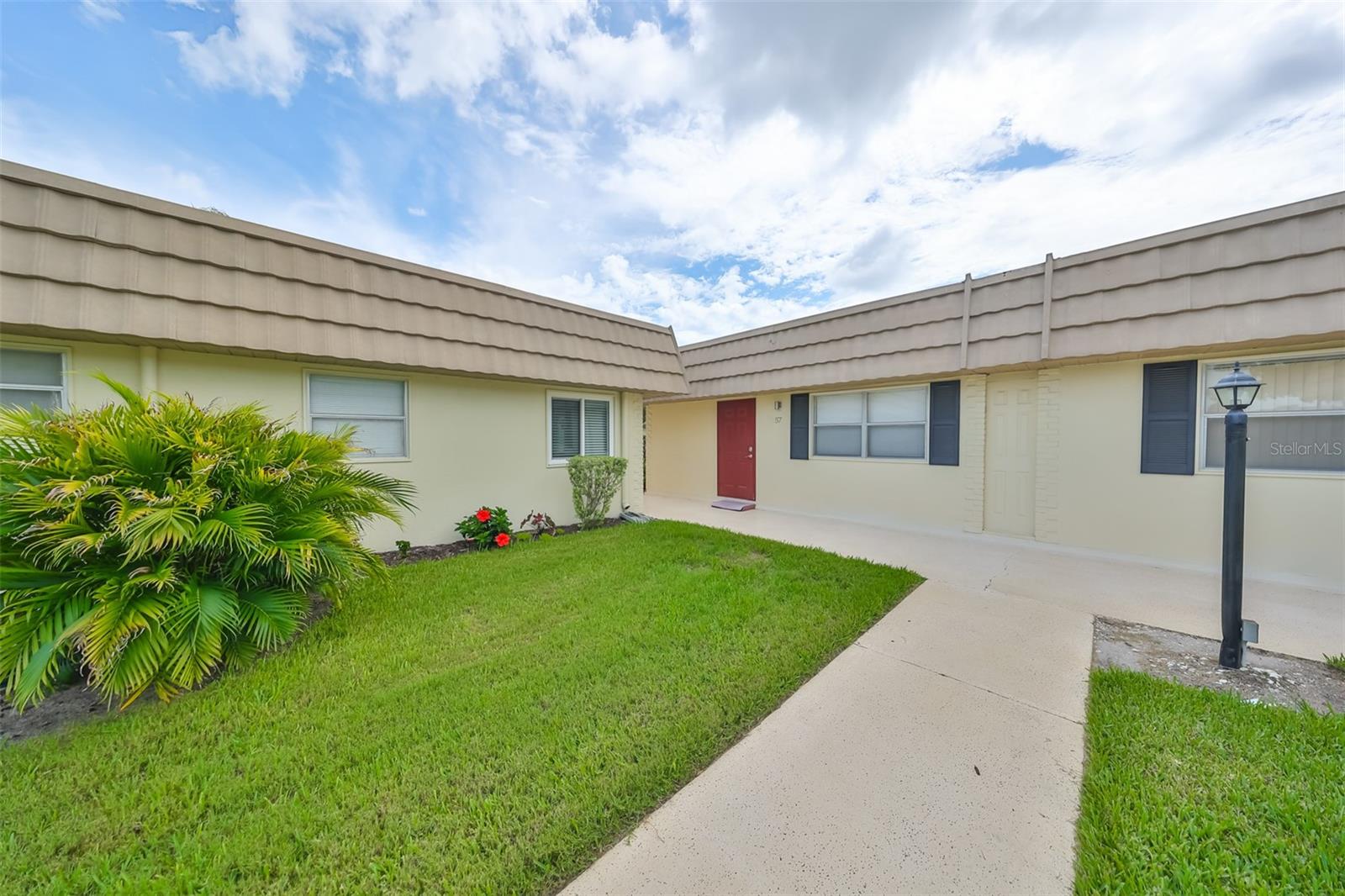202 BEDFORD ST #57, SUN CITY CENTER, FL, 33573