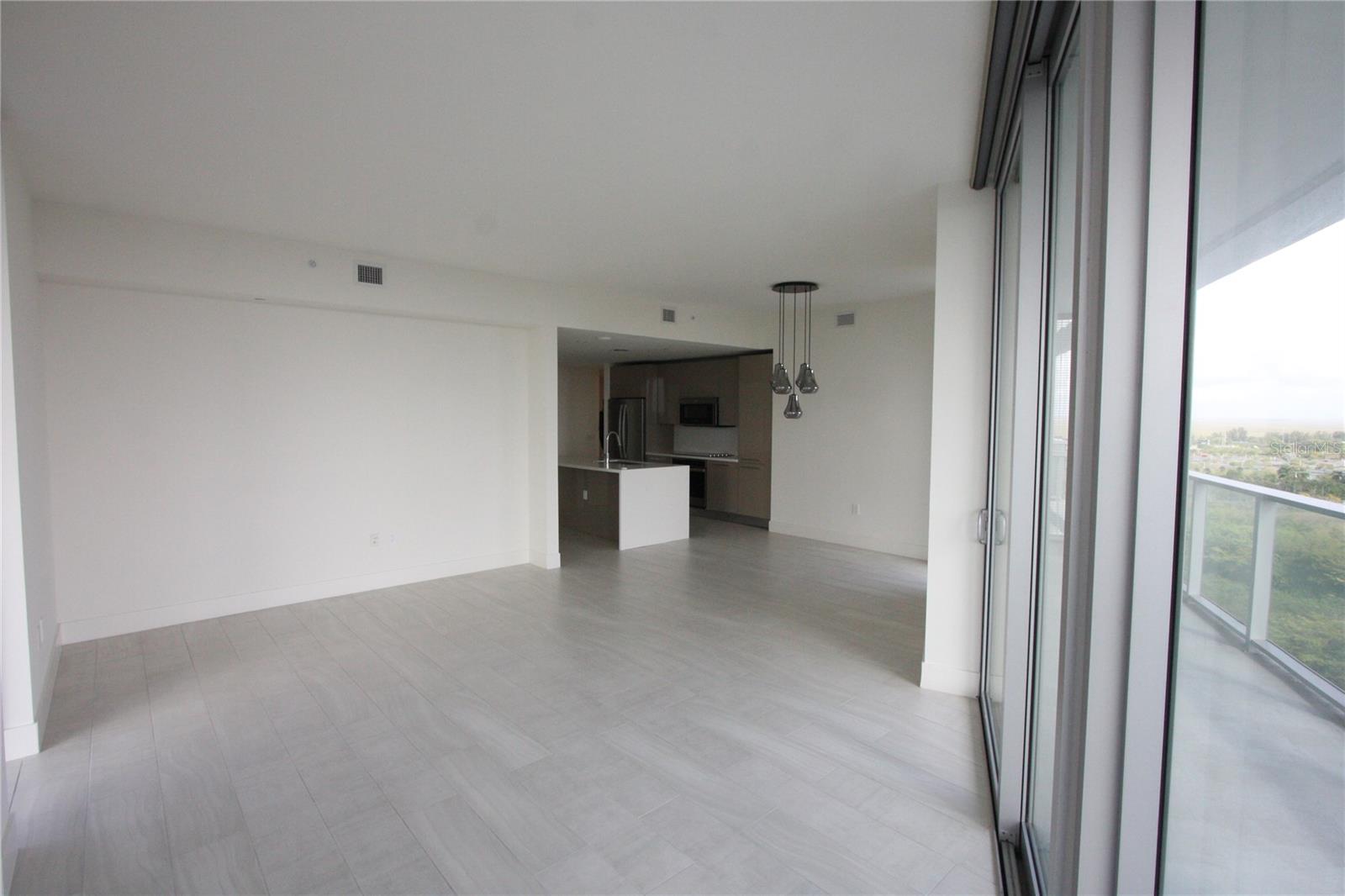 2000 METROPICA WAY #1609, SUNRISE, FL, 33323