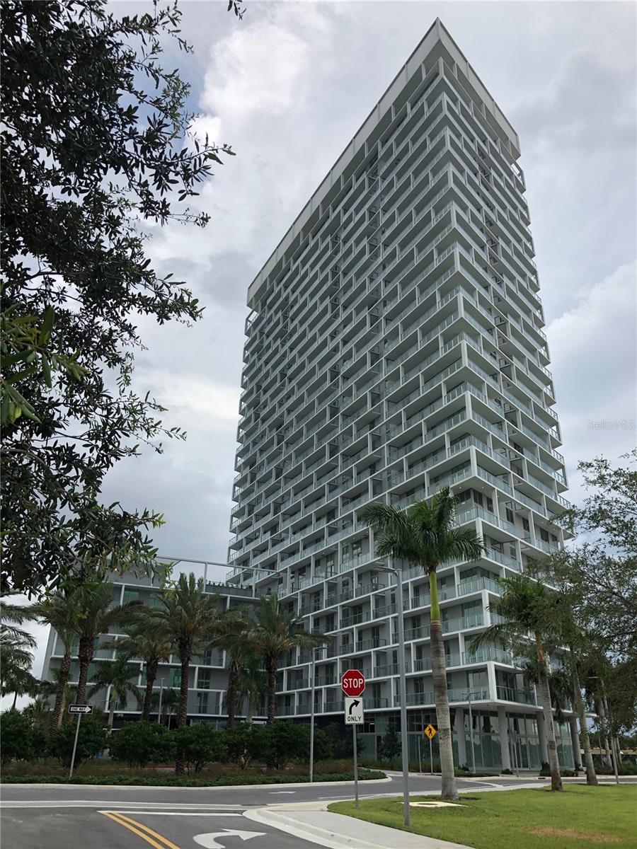 2000 METROPICA WAY #1609, SUNRISE, FL, 33323