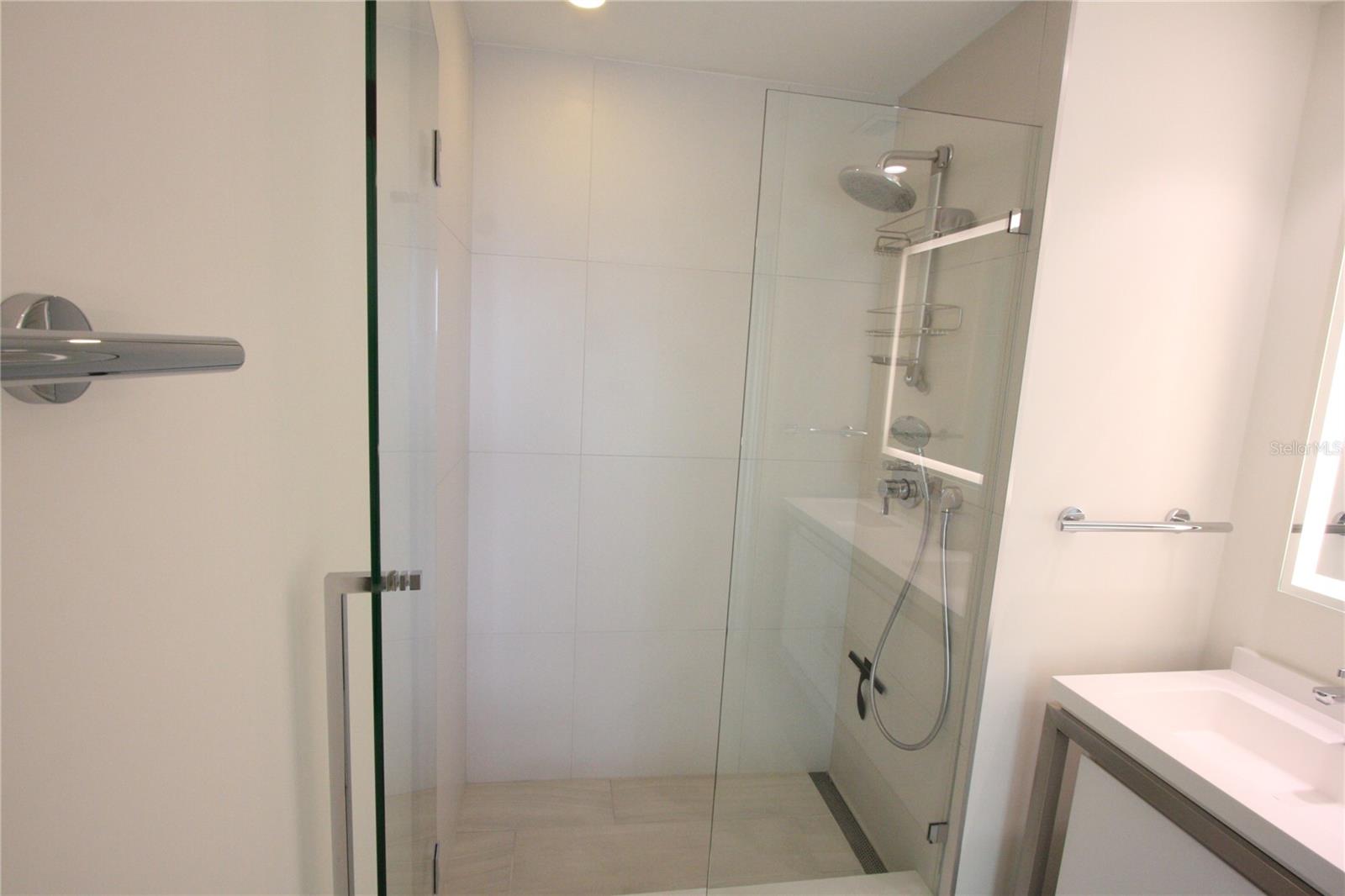 2000 METROPICA WAY #1609, SUNRISE, FL, 33323