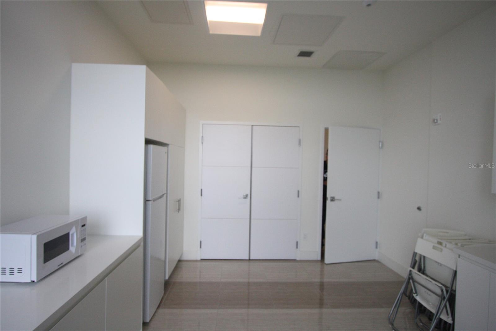 2000 METROPICA WAY #1609, SUNRISE, FL, 33323