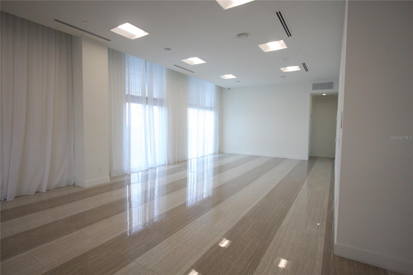 2000 METROPICA WAY #1609, SUNRISE, FL, 33323