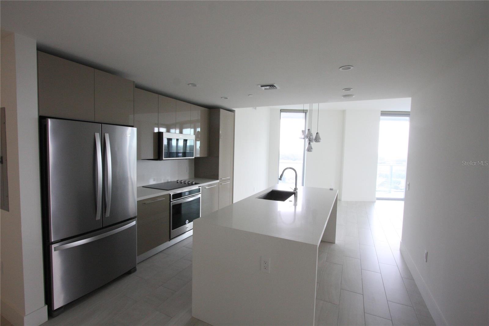 2000 METROPICA WAY #1609, SUNRISE, FL, 33323