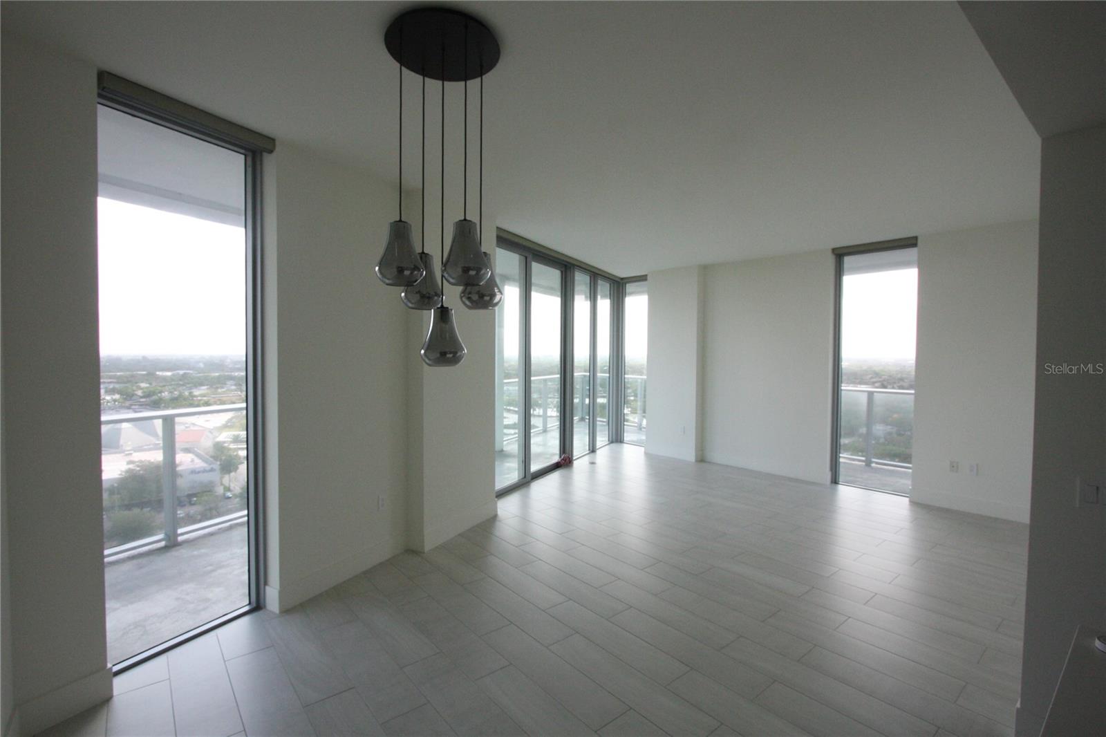 2000 METROPICA WAY #1609, SUNRISE, FL, 33323