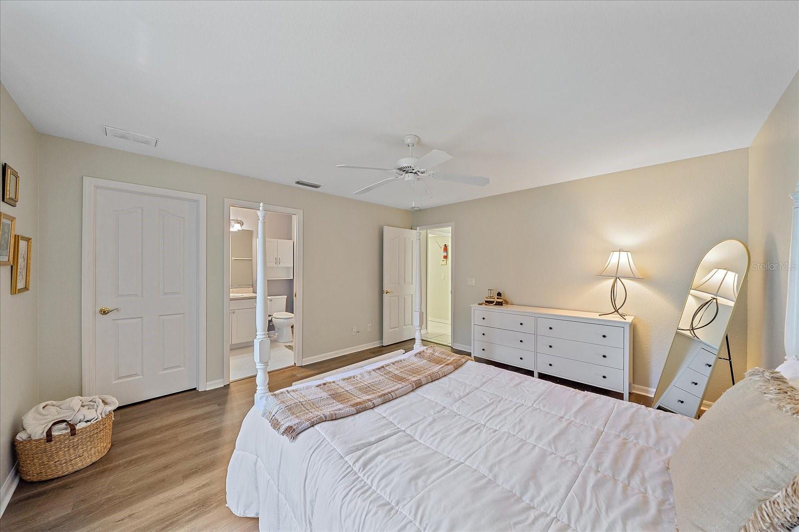 2484 COVER LN, NORTH PORT, FL, 34286