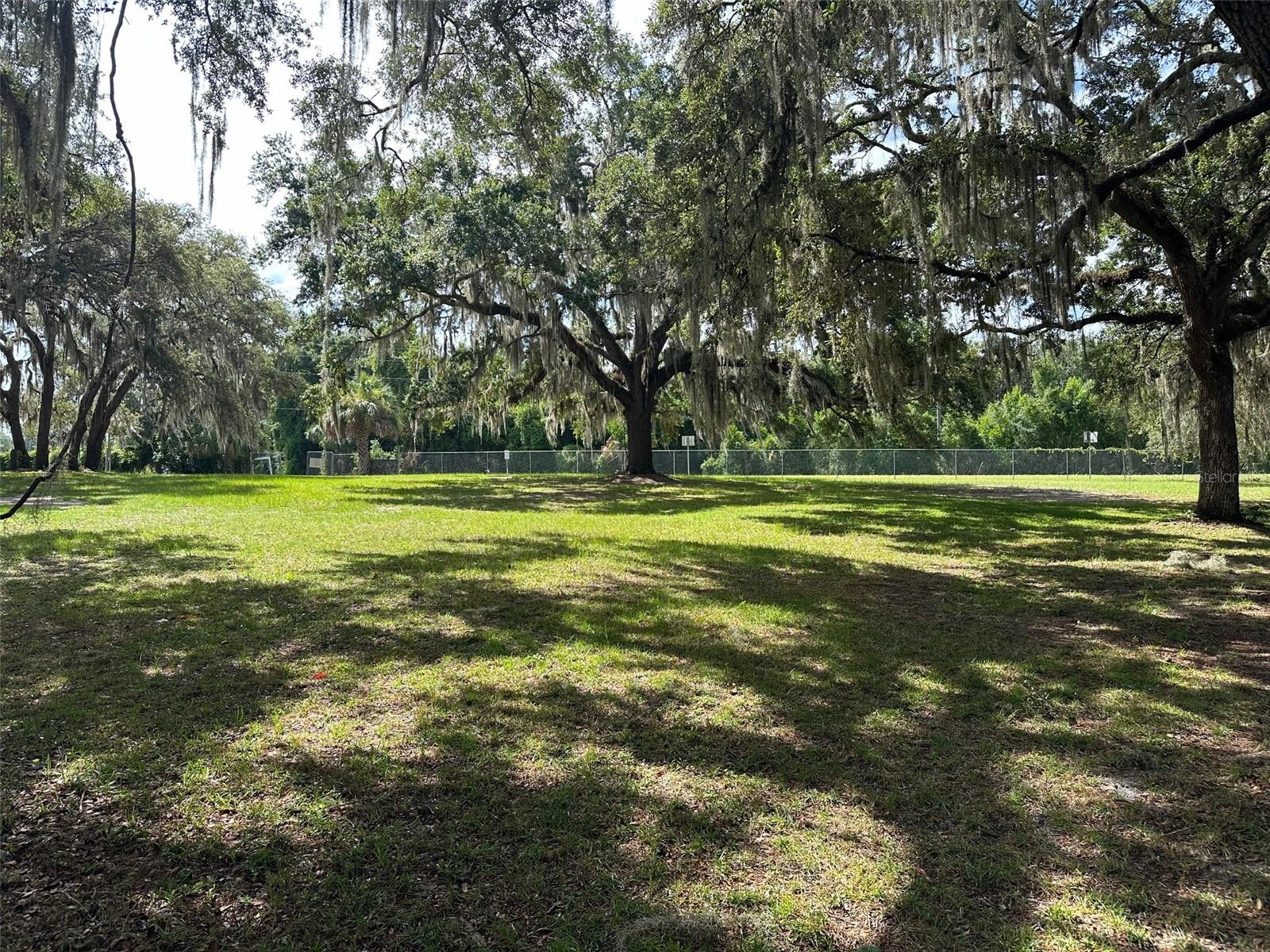 INVERNESS, FL, 34453