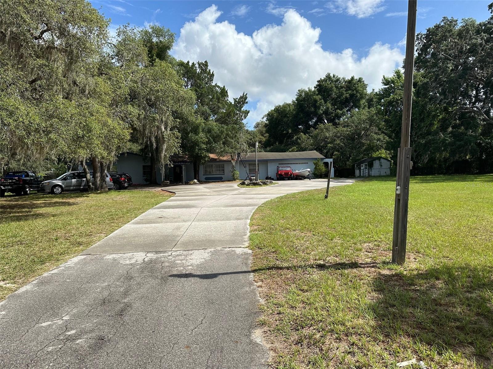 INVERNESS, FL, 34453