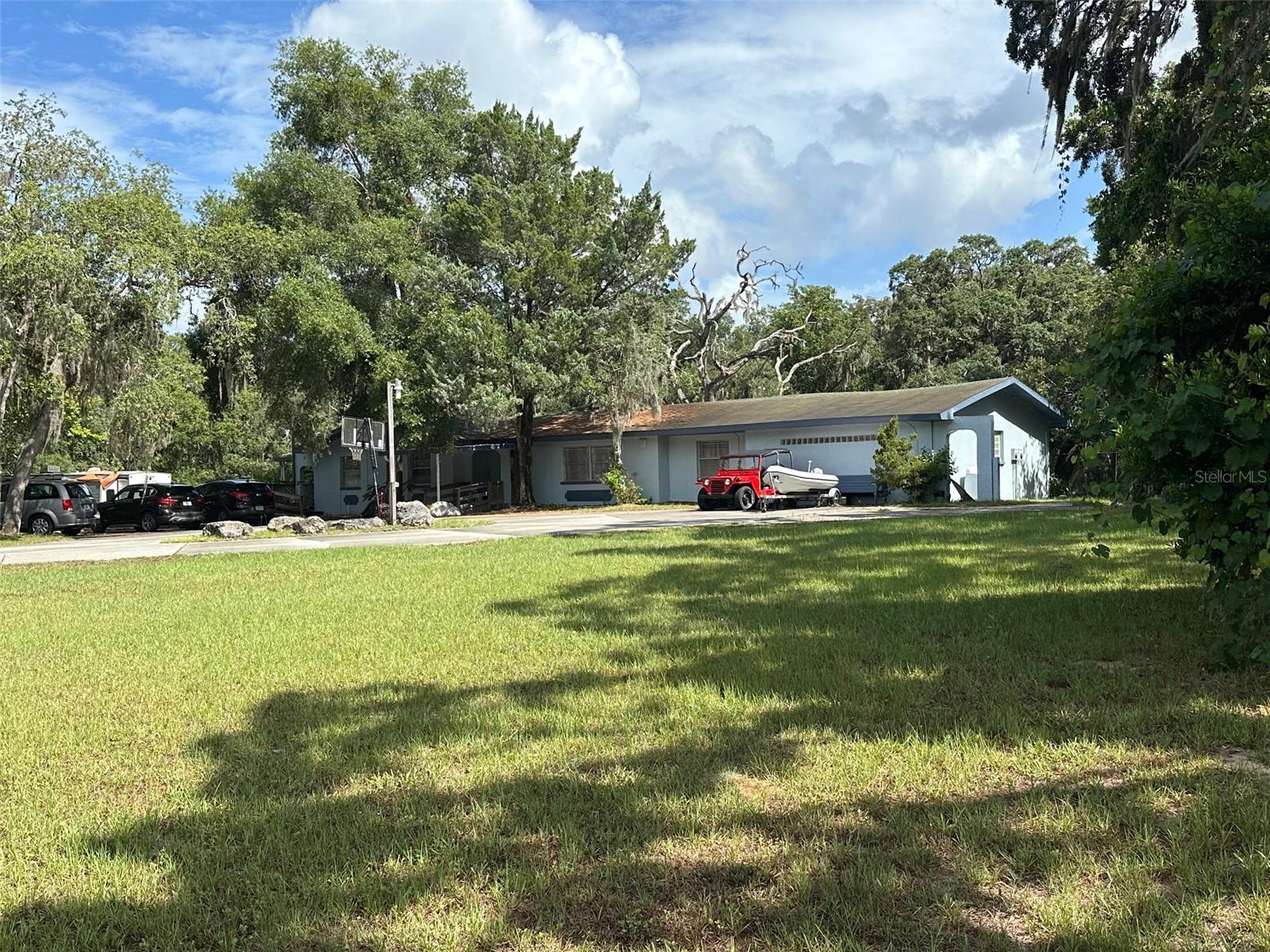 INVERNESS, FL, 34453