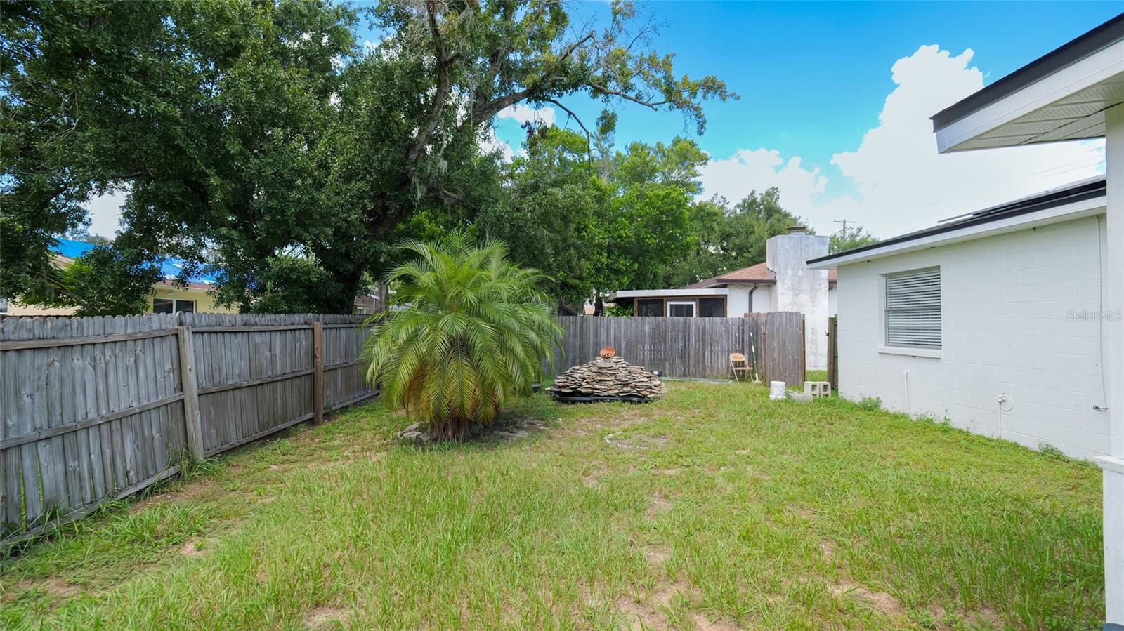 2226 S KINGS AVE, BRANDON, FL, 33511