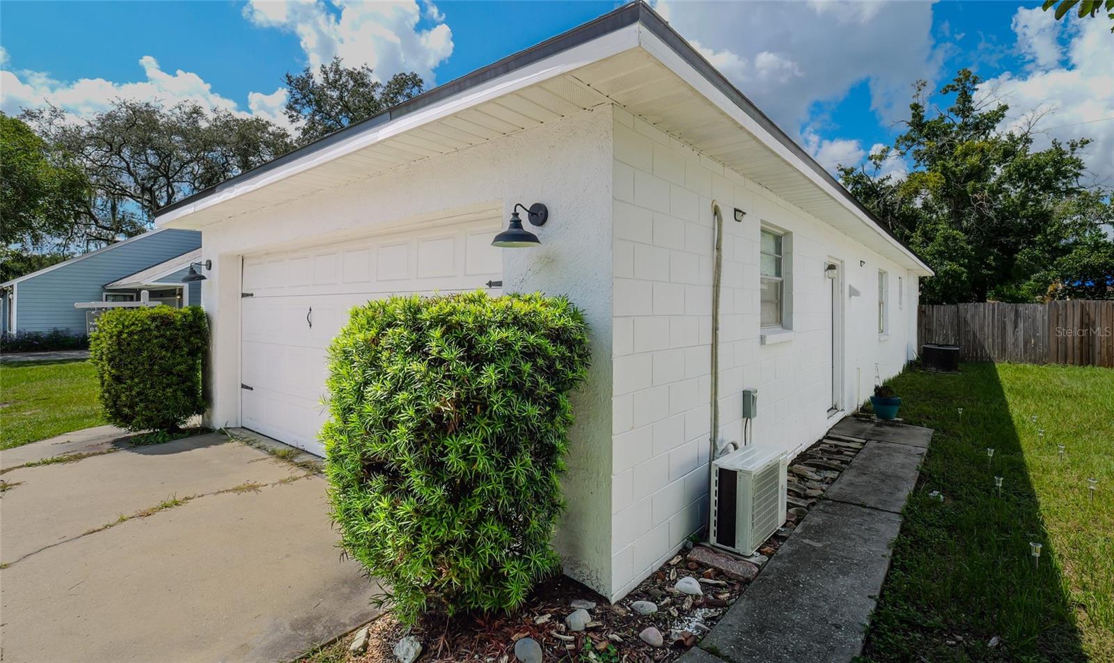 2226 S KINGS AVE, BRANDON, FL, 33511
