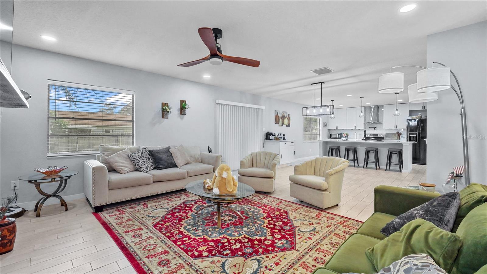 2226 S KINGS AVE, BRANDON, FL, 33511