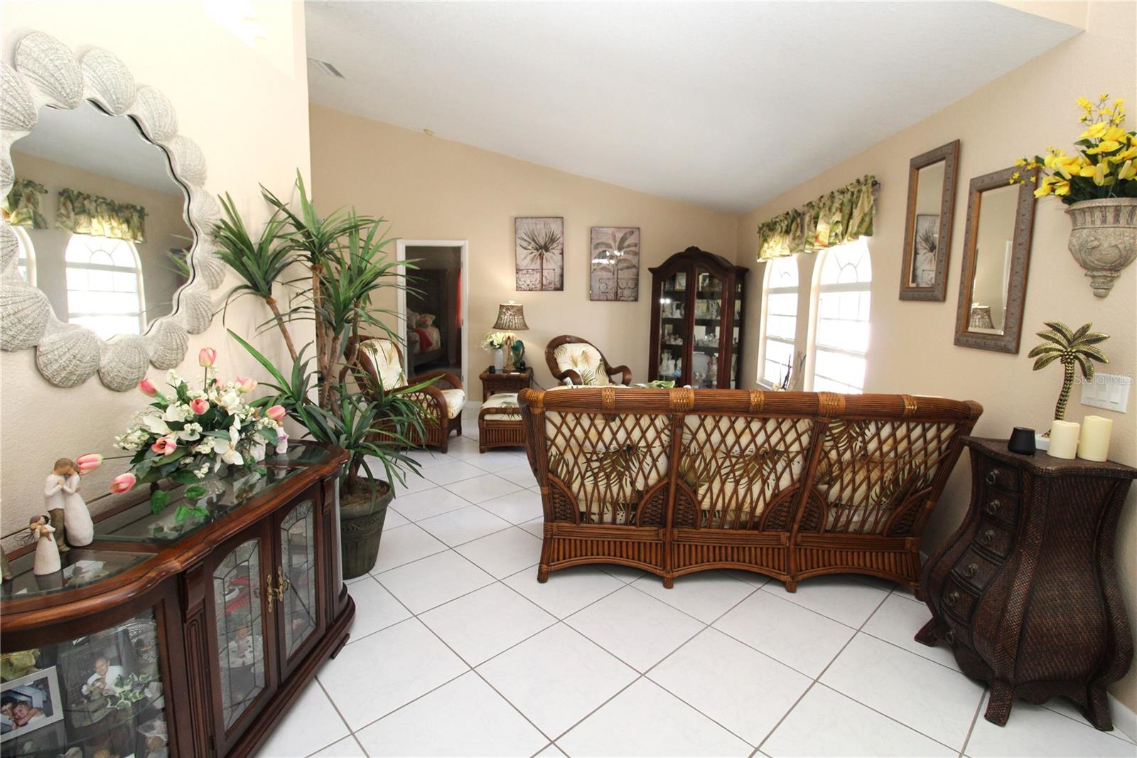 23121 DIANE AVE, PORT CHARLOTTE, FL, 33954