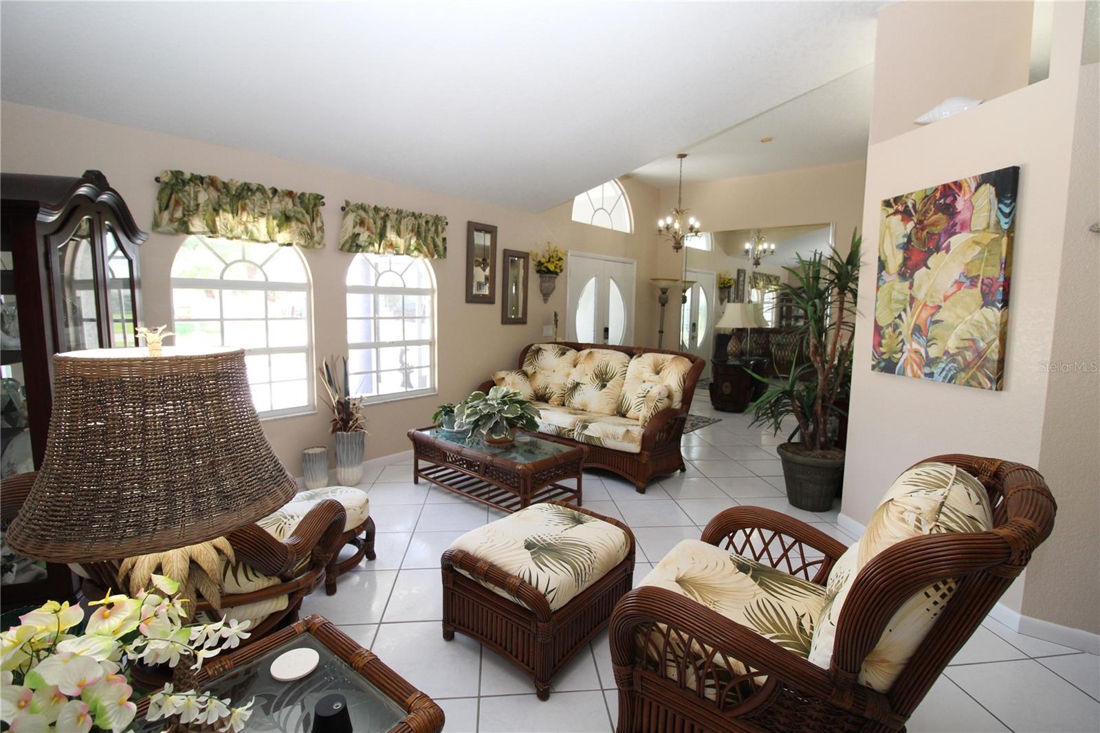 23121 DIANE AVE, PORT CHARLOTTE, FL, 33954
