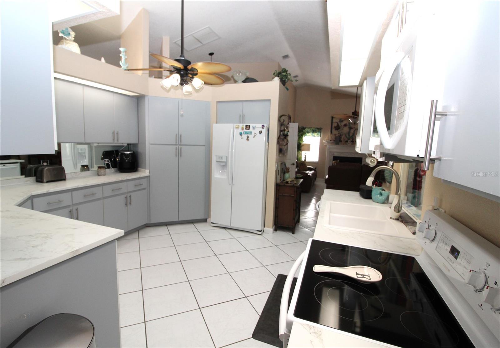23121 DIANE AVE, PORT CHARLOTTE, FL, 33954