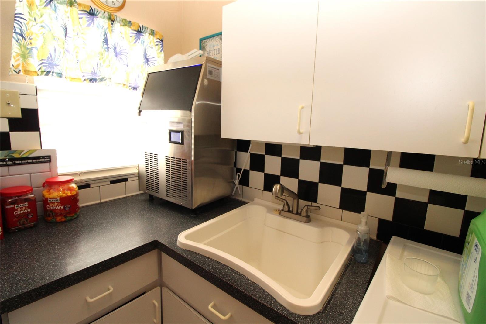23121 DIANE AVE, PORT CHARLOTTE, FL, 33954