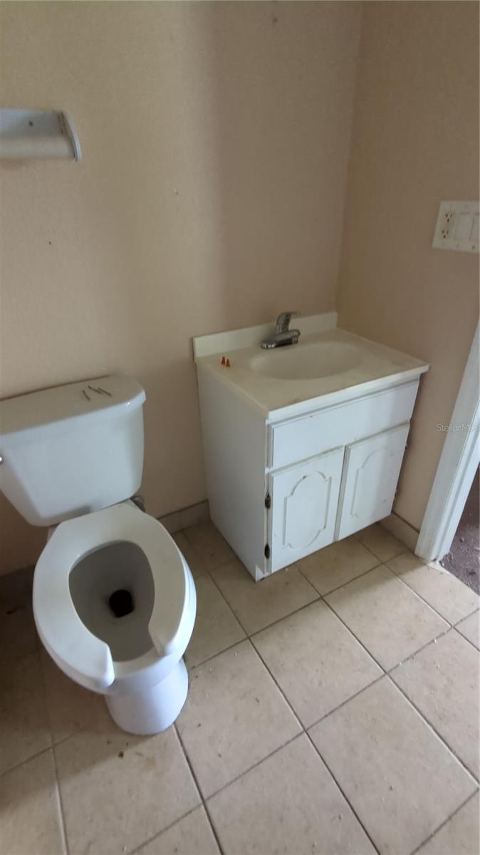 OM681371 Property Photo