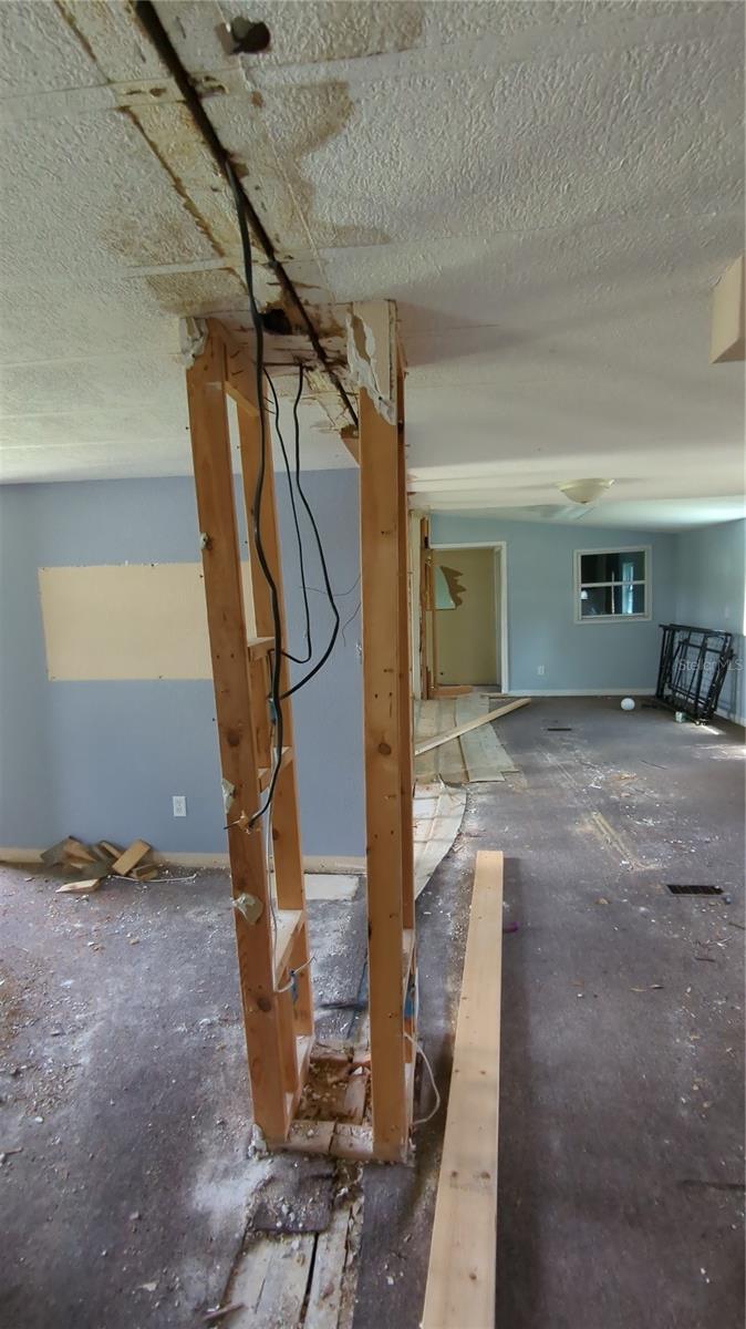 OM681371 Property Photo