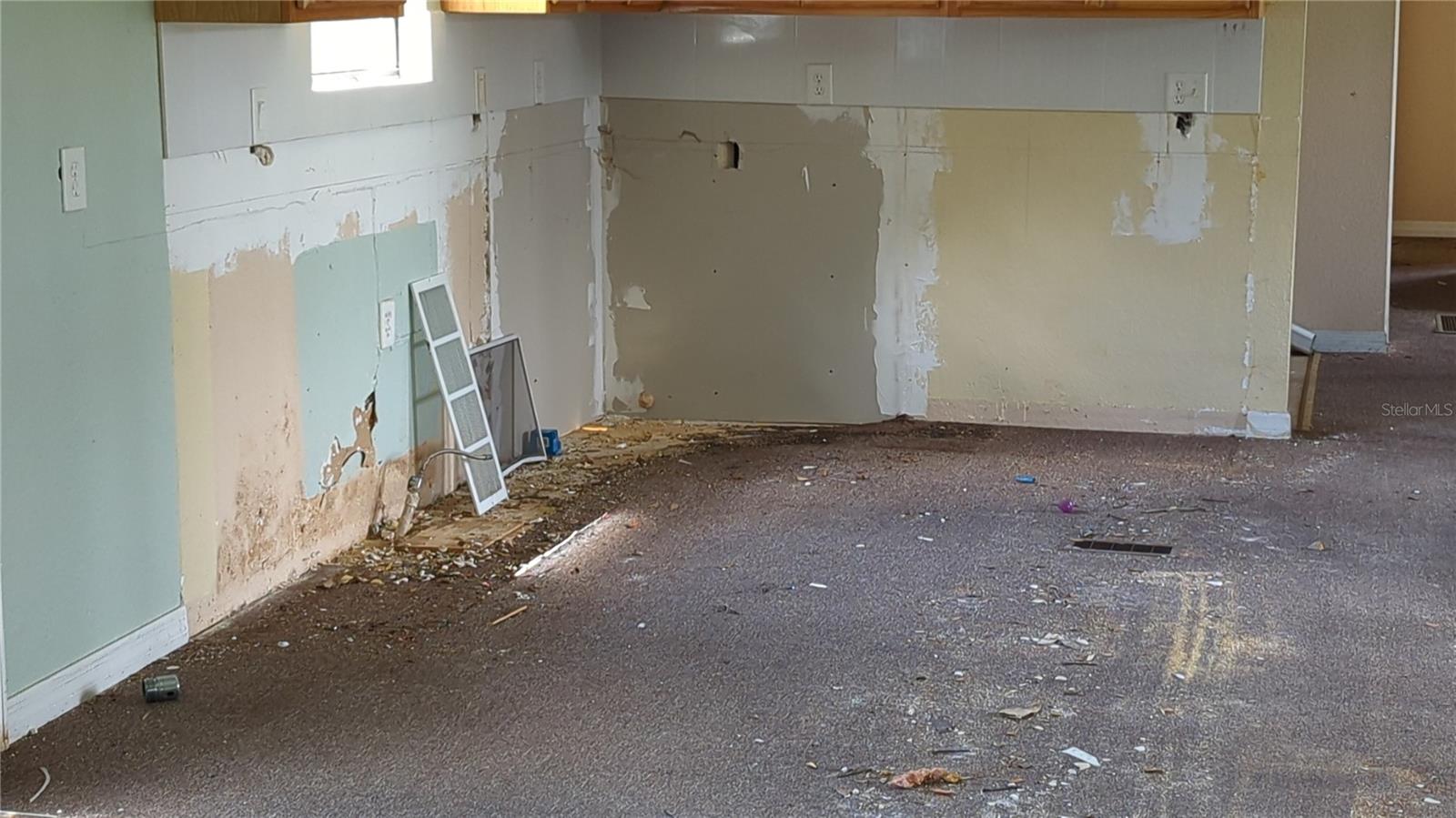 OM681371 Property Photo