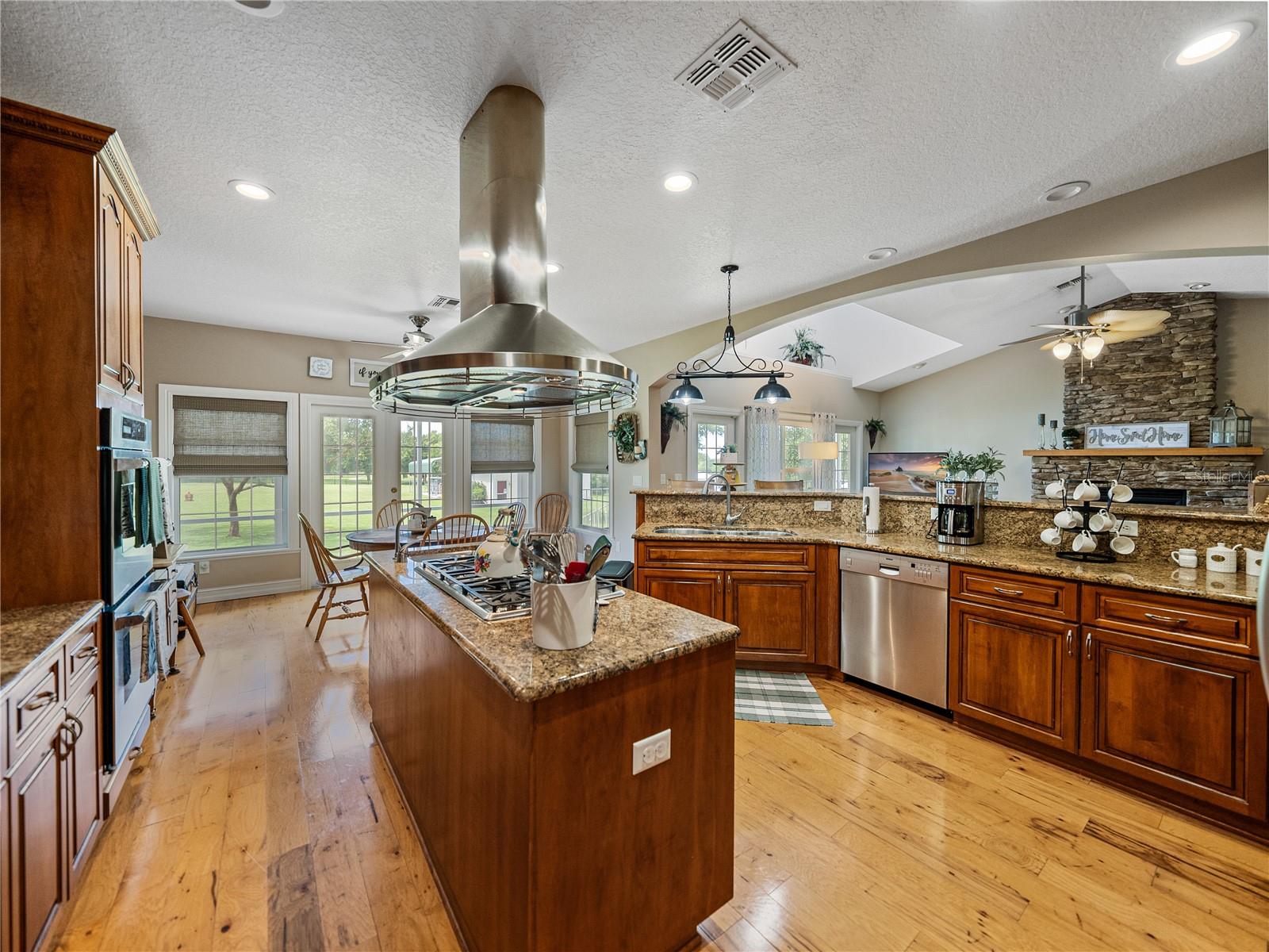 36626 LAKE PASADENA RD, DADE CITY, FL, 33525